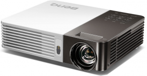 2 raisons d’avoir un vidéoprojecteur à la maison pour réussir ses soirées cinéma