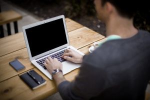 Des experts dans vos secteurs d’activité vous recrutent
