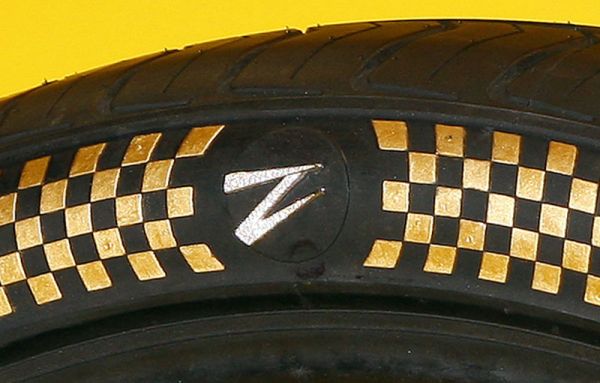 dubai-based-z-tyres-enters-guinness-book-of-world-records-for-world-s-most-expe_5