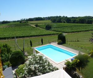 Le confort d’un gite avec piscine au cœur de la Dordogne