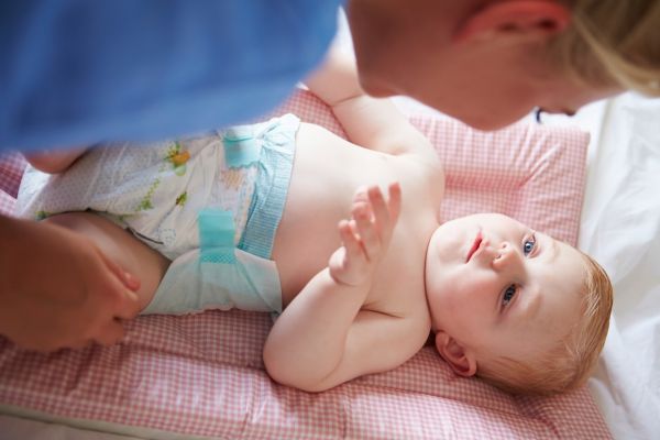 Des composants toxiques détectés dans les couches bébés