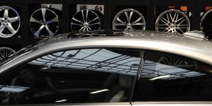 Vitres teintées, vers une interdiction du surteintage des vitres avant en 2017