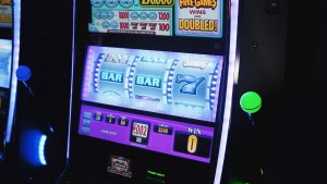 Comment trouver la machine à sous gratuite Double Diamond ?